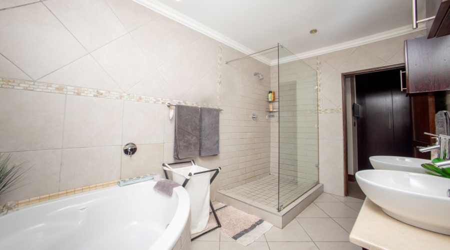 4 Bedroom Property for Sale in Vincent Eastern Cape